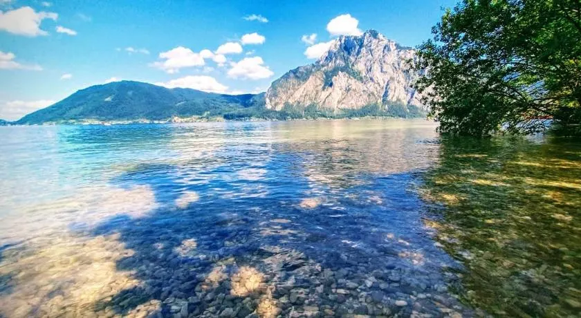 Suite-Traunsee - Image 1