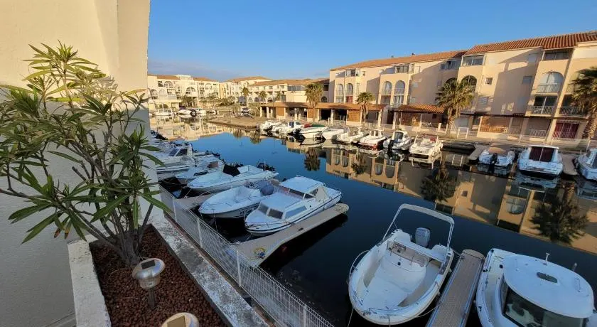 T2 COSY CÔTÉ PLAGES QUARTIER DES QUILLES - Image 1