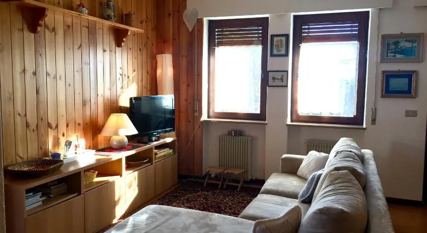 Holiday House Gastagh - Image 1