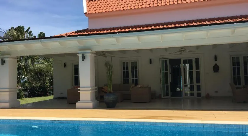 Balinesische Villa mit privatem Pool - Image 1
