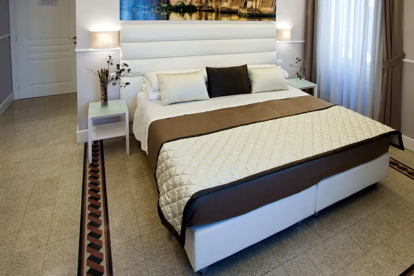 Daplace - La Mongolfiera Rooms in Navona - Image 1