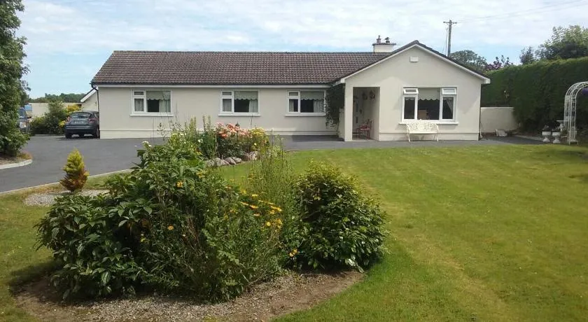 Ashley Guesthouse - Image 1