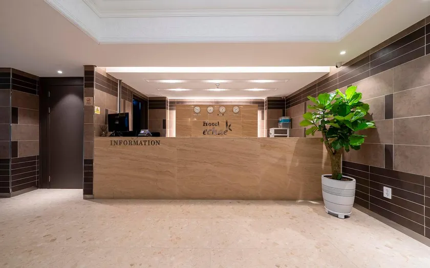 Echae Hotel - Image 1