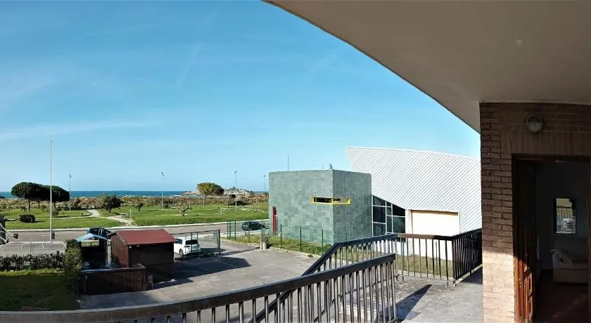 Apartamento Playa de Ris - Image 1