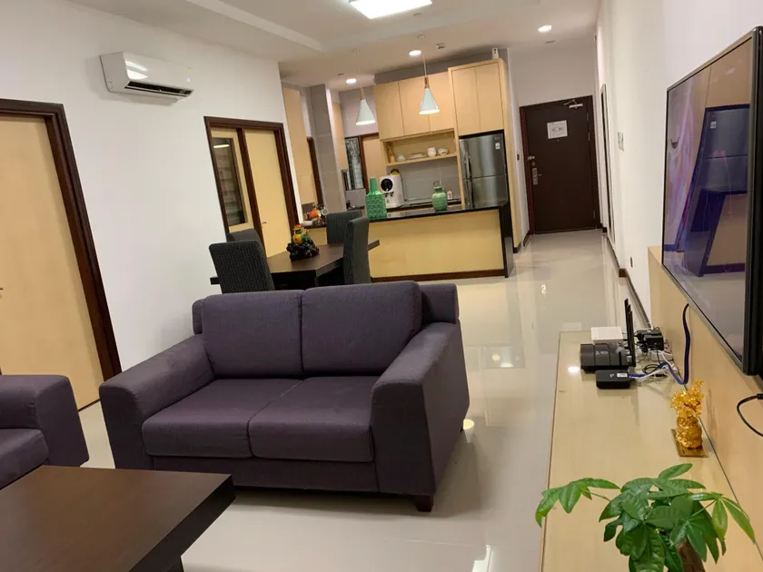 The Floorspace Imperial Suites Apartment - Image 1