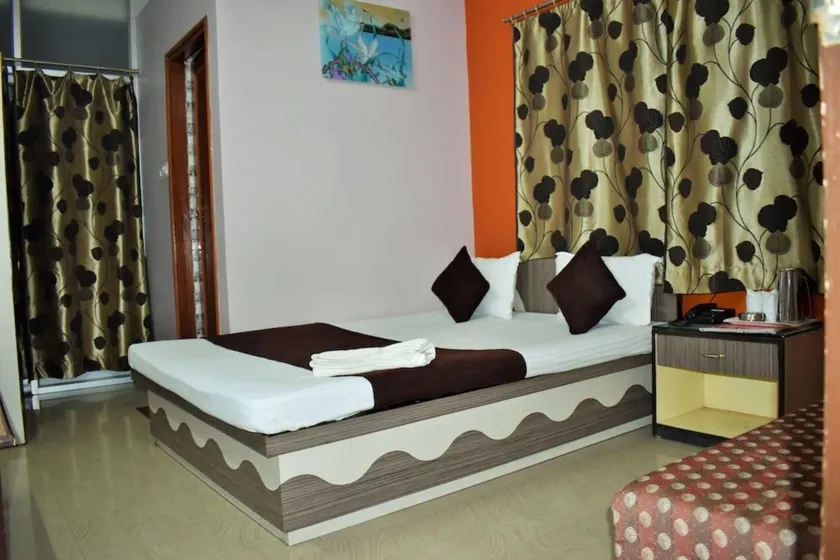 Hotel Debjyoti - Image 1