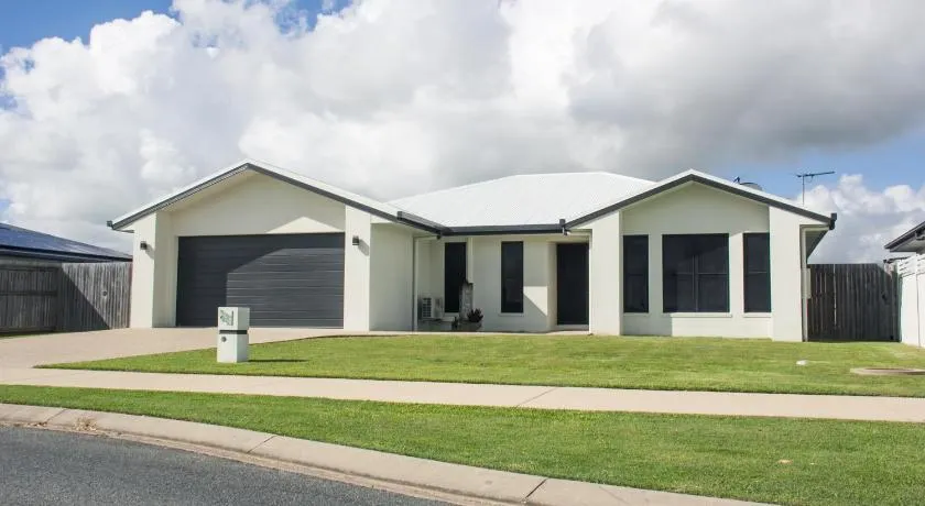 Family Friendly Holiday Home - Image 1