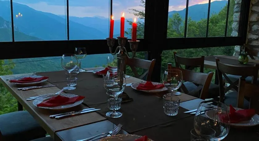 Hotel Neda Galichnik - Image 1