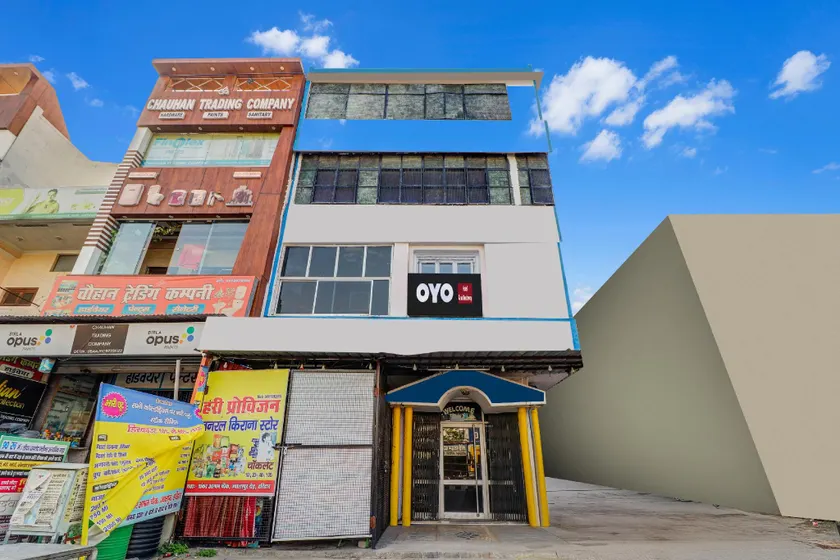 Super Hotel O by OYO Kavish Residency - Image 1