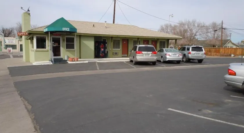 Value Inn - Image 1