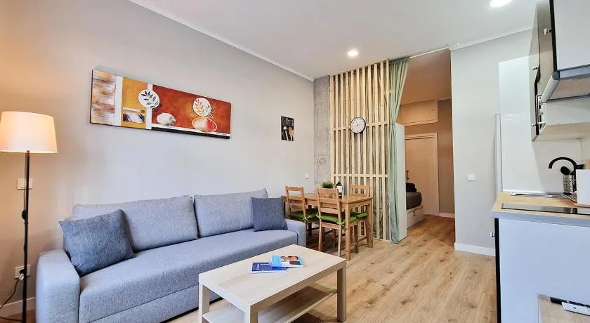 Apartamentos Manzanares 'Madrid Rio' - Image 1