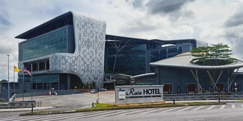 Raia Hotel Convention Centre Kuching - Image 1