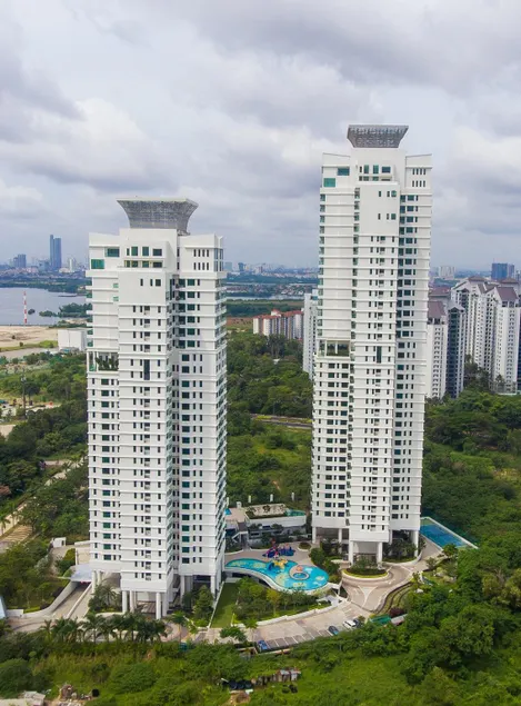 Marina View Resort - Image 1