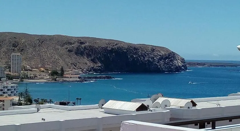 Colina Apartment Sea view - Pool & WIFI , Los Cristianos by AtlanticExperienceApartments - Image 1