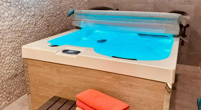 Casa Olivia, Luxurious Village House with Sauna and Jacuzzi - Image 1