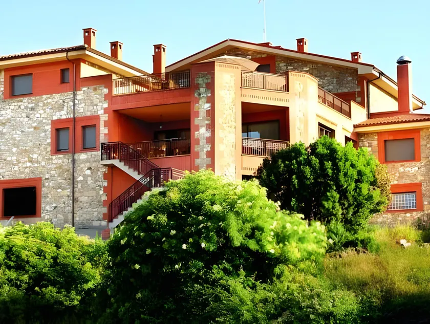 La Becera - Image 1