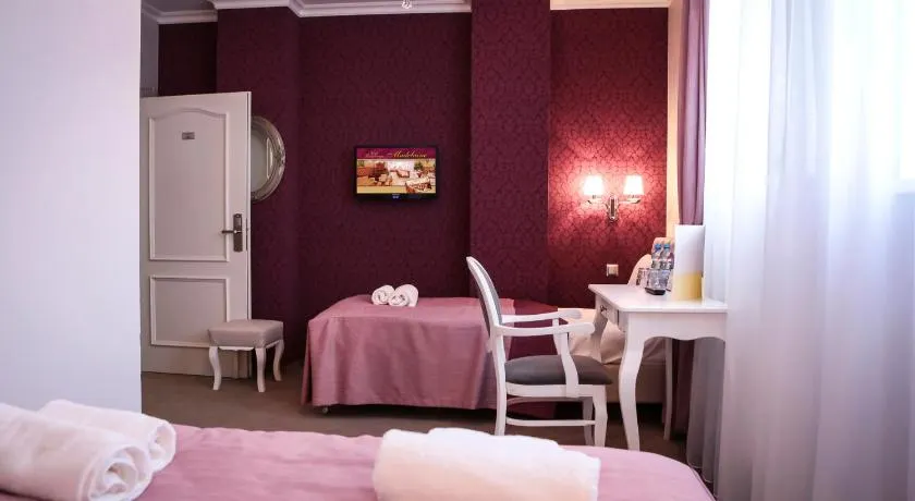 Hotel Madelaine - Image 1