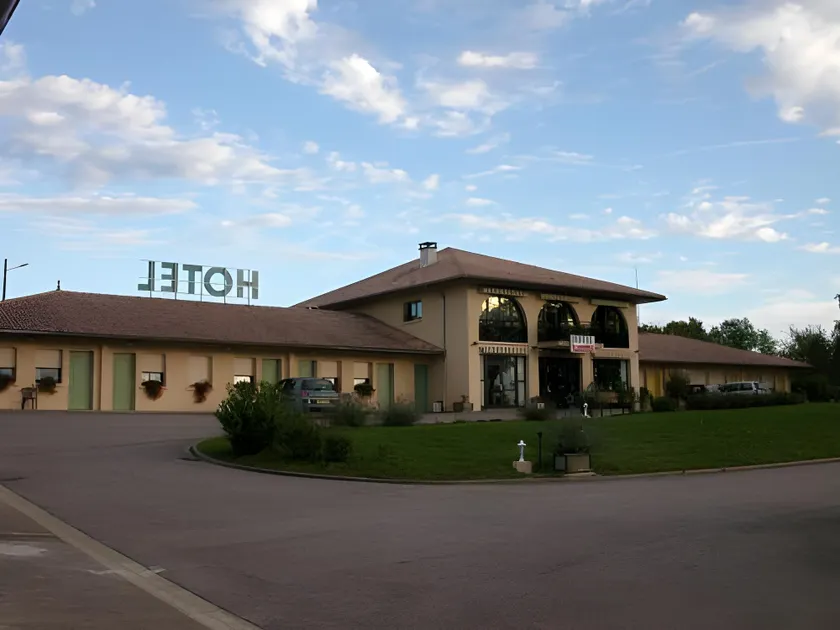 Logis Hotel- Restaurant La Haie des Vignes Séminaires et Evènementiel - Image 1