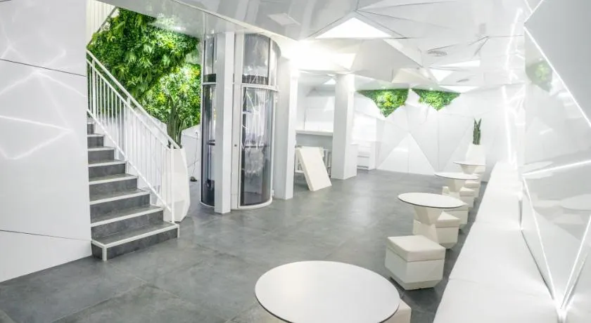 Optimi Rooms Madrid - Image 1