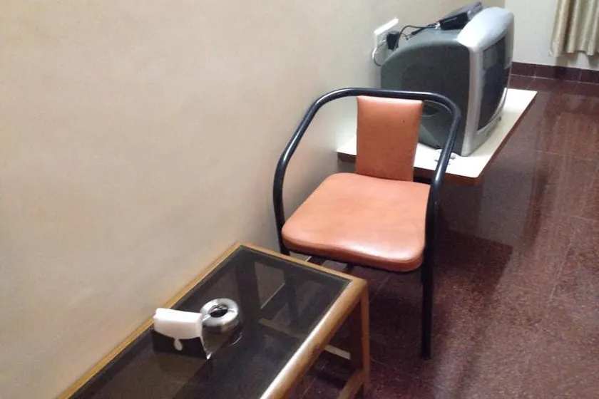Hotel Pleasant Stay - Image 1