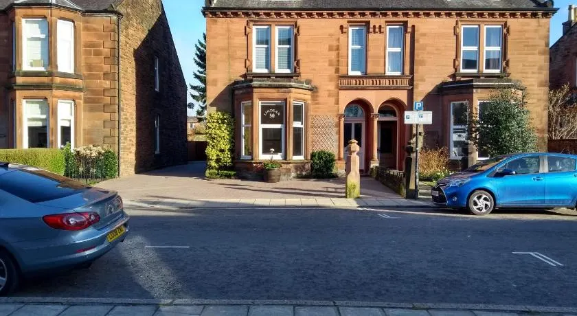 Lindean Guest House - Image 1