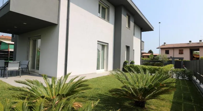 Marali Lake Apartments di ENRICA BIANCHERA - Image 1