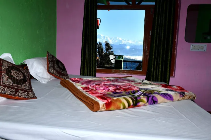 Kausaniinn homestay - Image 1