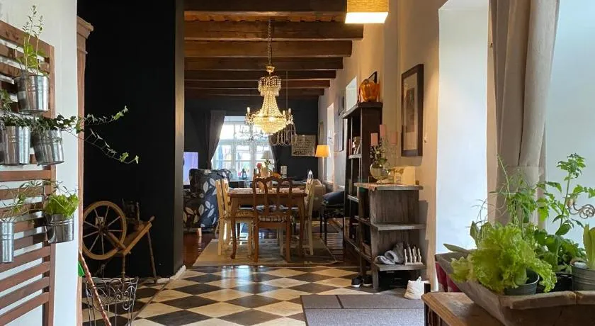 Ontika Guesthouse - Image 1