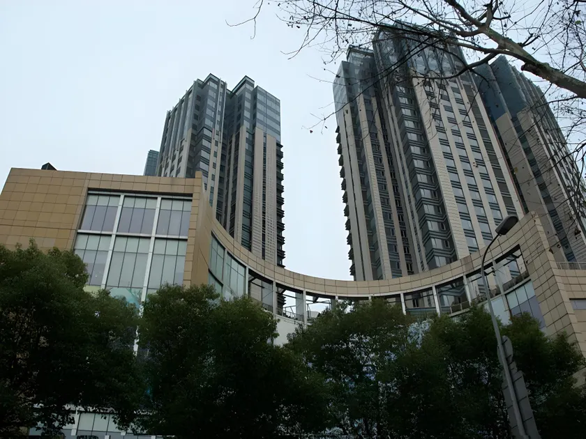 John's Apartment - Image 1