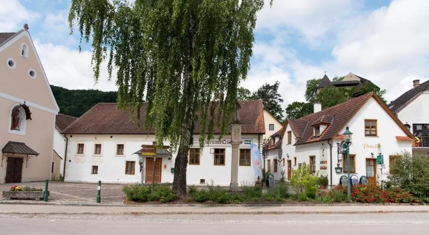 heurigengasthof prinz - Image 1