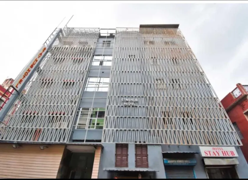 Hotel O Stay Hub Park Street - Image 1