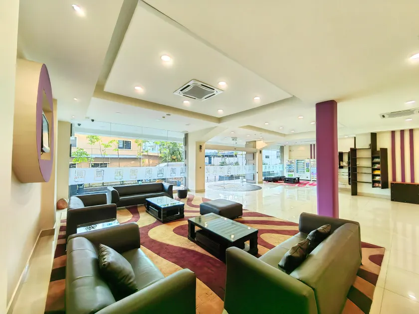 Hotel 98 - Image 1