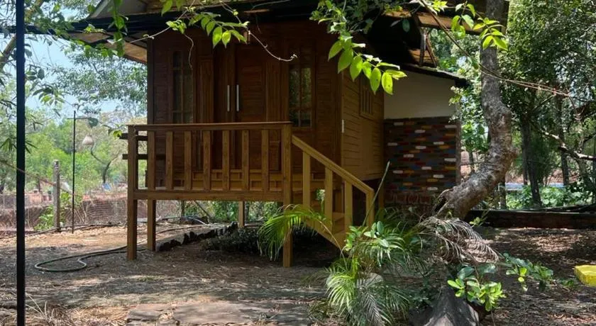 Vertio Huts - Image 1