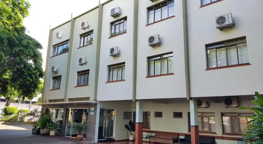 Palace Hotel Guaíra - Image 1