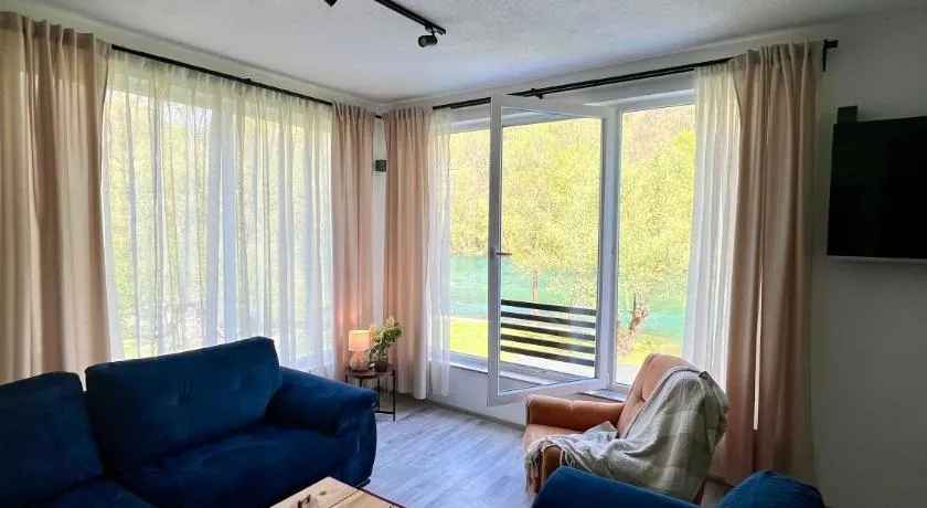 Apartment Anur - Image 1