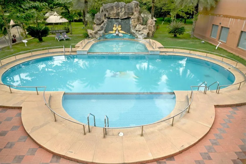 Regenta Resort Golden Amoon - Image 1