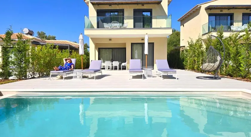 Anmaria Luxury - Image 1