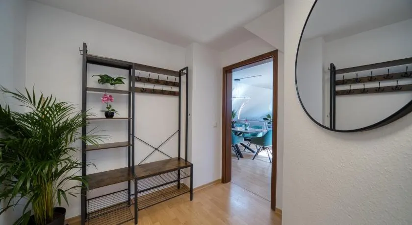 DresdenStay Gompitzer Strasse Balkon Kamin PS4 Parkplatz - Image 1