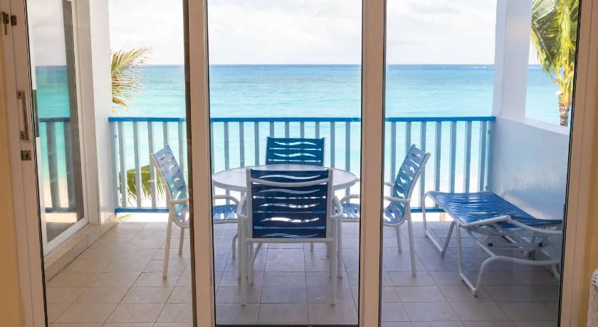Paradise Island Beach Club - Image 1