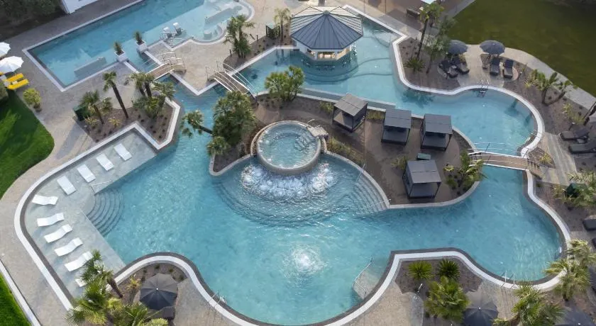 Tritone LUXURY HOTEL THERMAE & SPA - Image 1