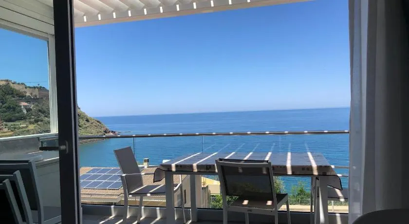 La dolce vita , fronte mare - Image 1