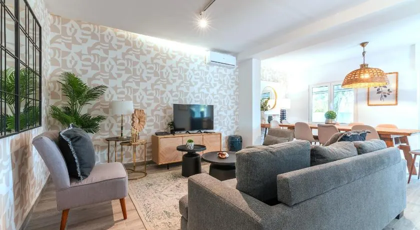 Carregado First Floor - Image 1