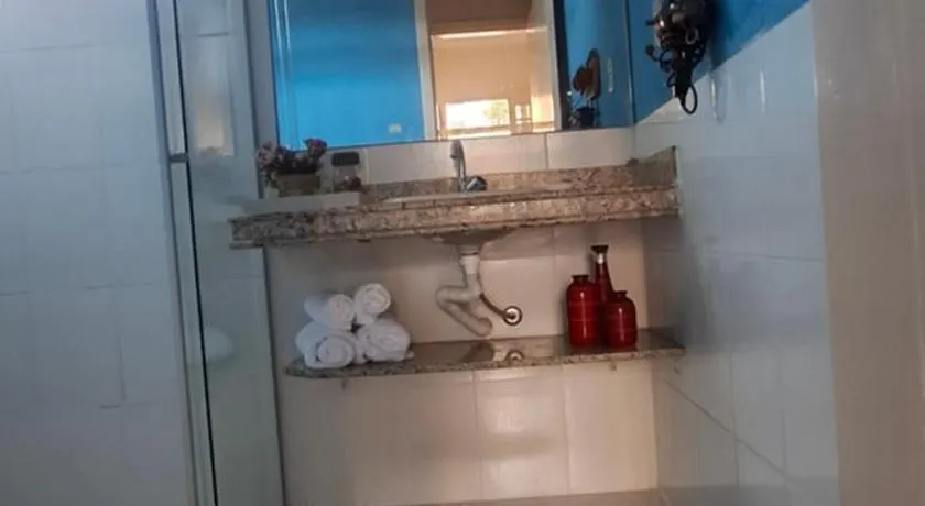 Moraes Residence - Image 1