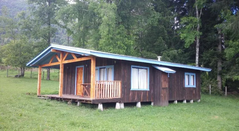 Cabaña Pucon a Huife - Image 1