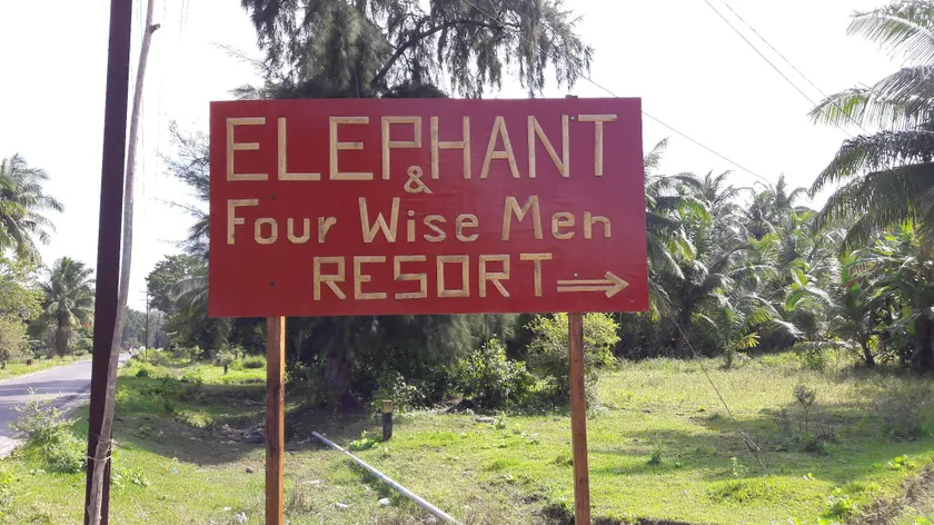 Elephant and Four wise men resort - Image 1