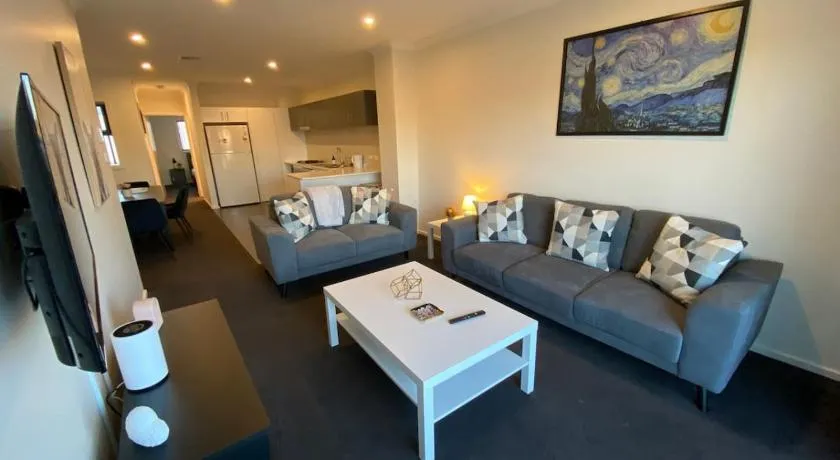 4BR 3BA Modern Townhouse at the Heart of Franklin - Hosted by Canstay - Image 1