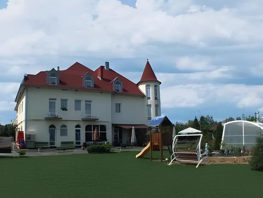 Lagúna Panzio Szántód - Image 1