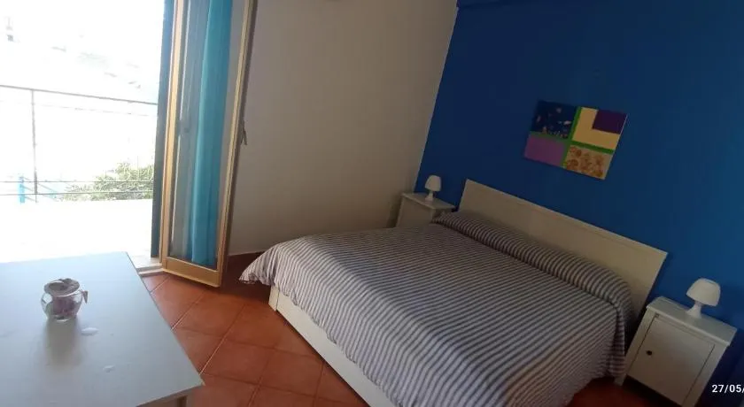La Casa Gialla - Image 1