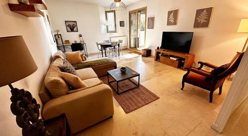Charmant appartement Proche plage 4P avec jardin - Image 1