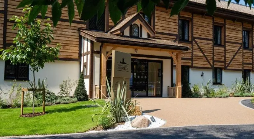 Warwick Castle Hotel & Knight's Village - Image 1